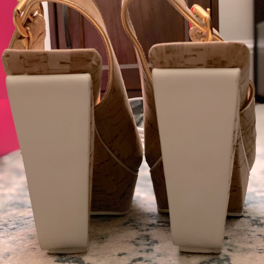 Michael Kors Cork Wedges - Picture 4 of 4